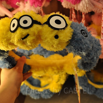 ミニオンのポンポン冠カチューシャ