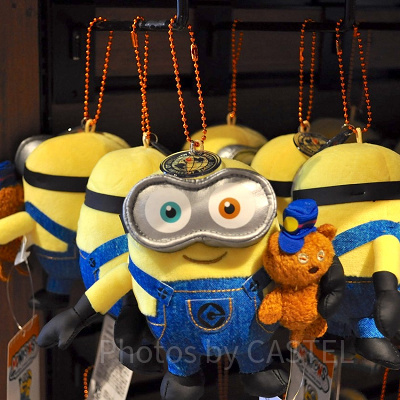 MINIONS TRAVELぬいぐるみキーチェーン