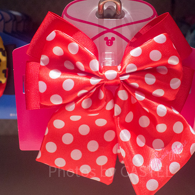 ミニー蝶ネクタイ