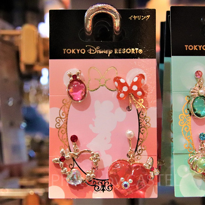 ミニーマウスのイヤリングセット