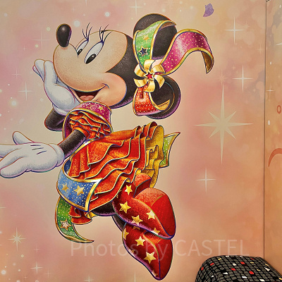 ミニーマウスのコスチューム（イラスト）