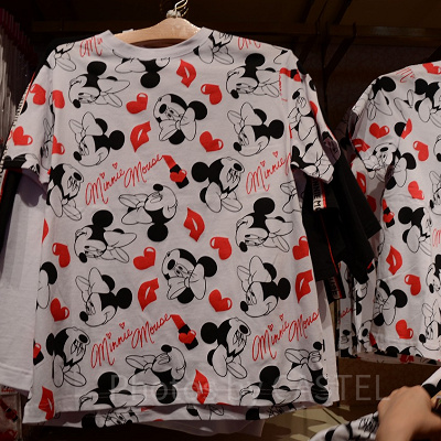 ミニー総柄Tシャツ