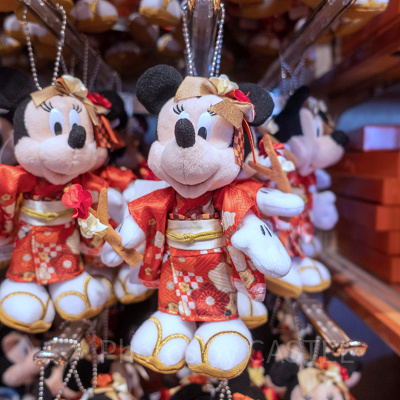 ミニーぬいぐるみバッジ