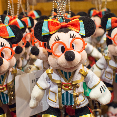 ミニーのぬいぐるみバッジ