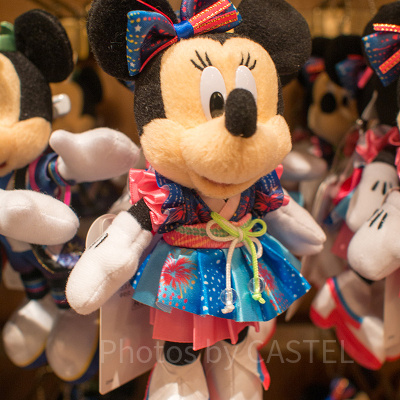 ミニー　ぬいぐるみバッジ