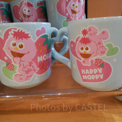 モッピーのイチゴ×ハートマグカップ