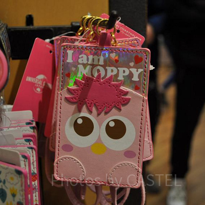 モッピーのキラキラパスケース