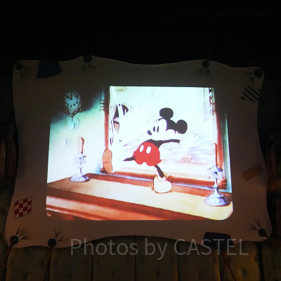 ムービーバーンの映写室