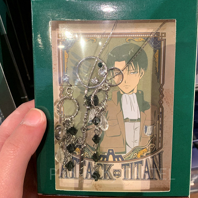 ネックレス&イヤリングセット（リヴァイ）〔USJ×進撃の巨人