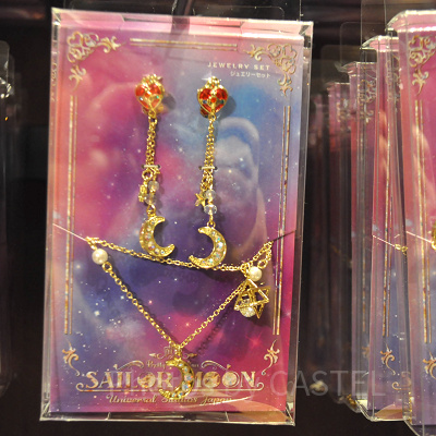 ネックレス＆イヤリングセット（USJ×セーラームーングッズ）