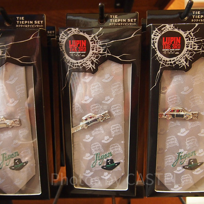 タイピン付ネクタイ（次元）