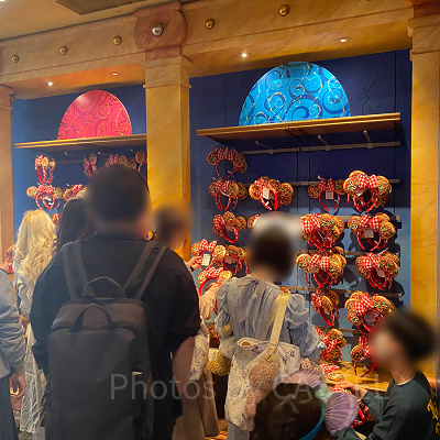 新作カチューシャ陳列棚の様子（2022年4月7日10時30分ごろ）