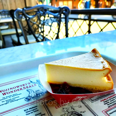 ニューヨーク・デリ：ニューヨークチーズケーキ