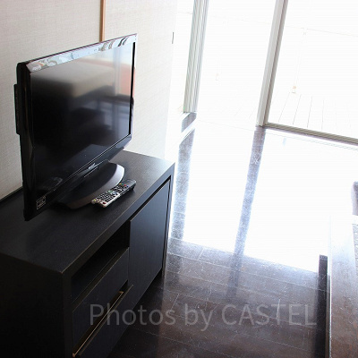 オーシャンビュー和室のテレビ