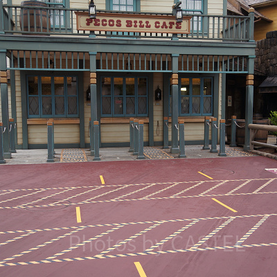 クローズショップ前もオレンジライン