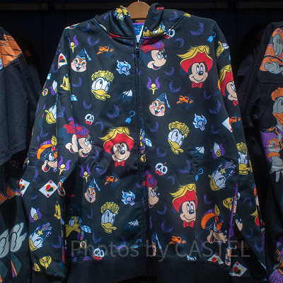 “ヴィランズ・ザ・ワールド”モチーフのパーカー