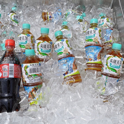 パーク限定デザインのペットボトル