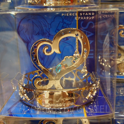 ピアススタンド