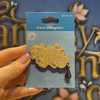 ピンバッジ（ファンタジースプリングスグッズ）