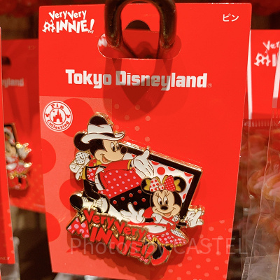 ピンバッジ