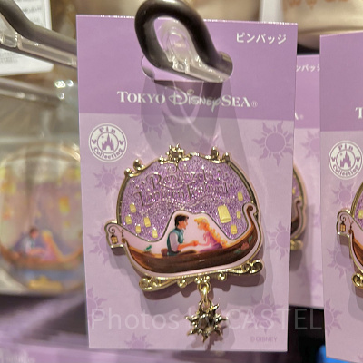 ピンバッジ(ラプンツェルのランタンフェスティバルグッズ)