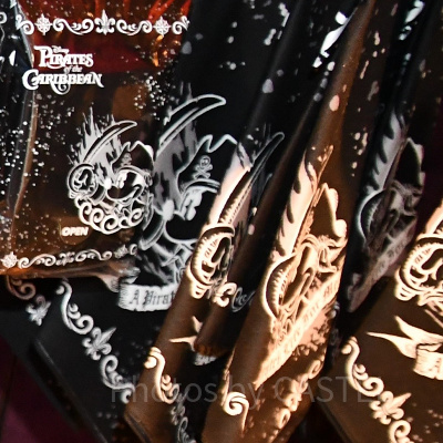 海賊ミッキーデザインのバンダナ（パイレーツトレジャー）