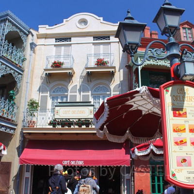 カリブの海賊とホーンテッドマンションの意外な関係