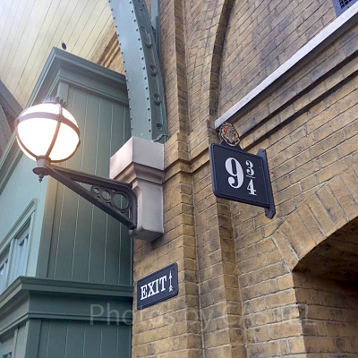 キングスクロス駅の9と3:4番線