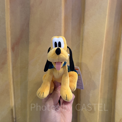 プルートぬいぐるみバッジ(ディズニーシー25周年グッズ)