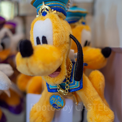 プルートのぬいぐるみバッジ