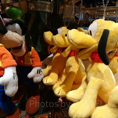 プルートのぬいぐるみバッジ