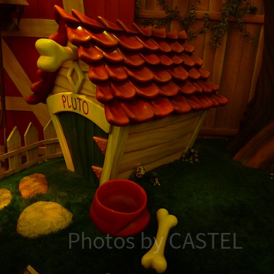 プルートの小屋