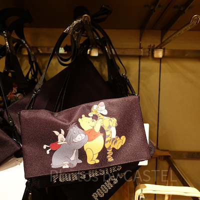 POOH 'S BESTIESショルダーバッグ