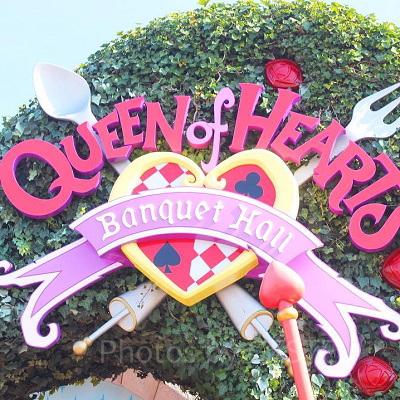 クイーン・オブ・ハートのバンケットホール