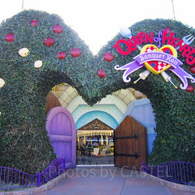 クイーン・オブ・ハートのバンケットホール