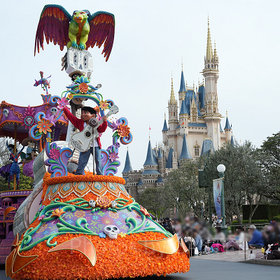 リメンバーミーのフロート