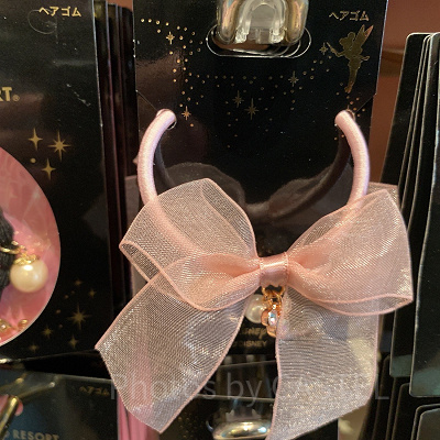 リボンのヘアゴム