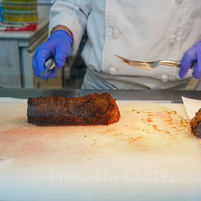 ローストビーフのカットパフォーマンス