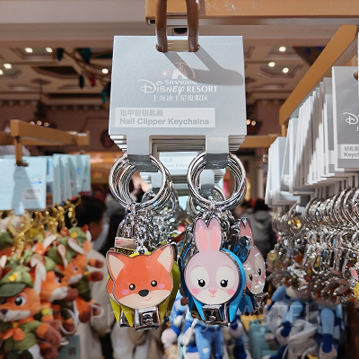 上海ディズニーズートピアグッズ：ニック＆ジュディのペアキーチェーン