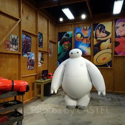 撮影は専用カメラによるフォトグラファー撮影のみ