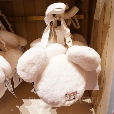 ショルダーバッグ ふわふわモコモコのあったかグッズ