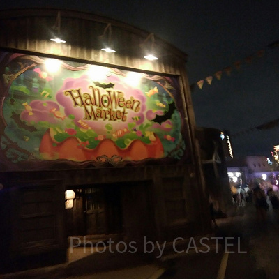 ハロウィーンマーケット2018の看板／USJ