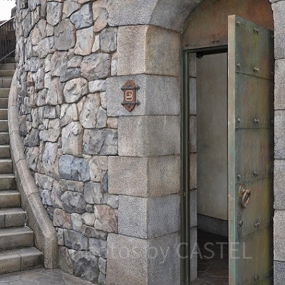 フォートレス・エクスプロレーションの「ルネサンス号」周辺の喫煙所