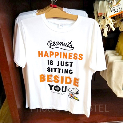 スヌーピーとウッドストックのTシャツ