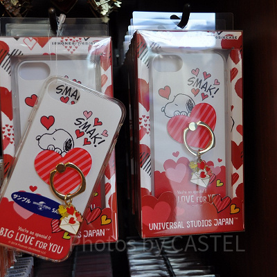 スヌーピー「BIG LOVE FOR YOU」スマホケース。サンプルで自分のスマホと合うかの確認もOK