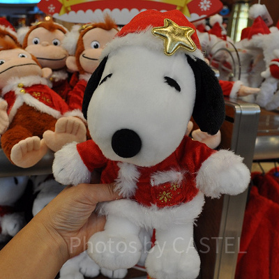 スヌーピークリスマスぬいぐるみ