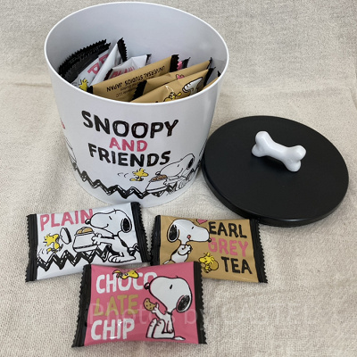 スヌーピークッキーポット中身