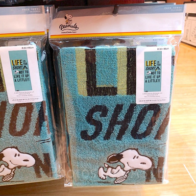 スヌーピーのフェイスタオル