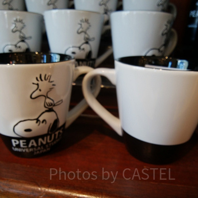 スヌーピーのモノトーンマグカップ