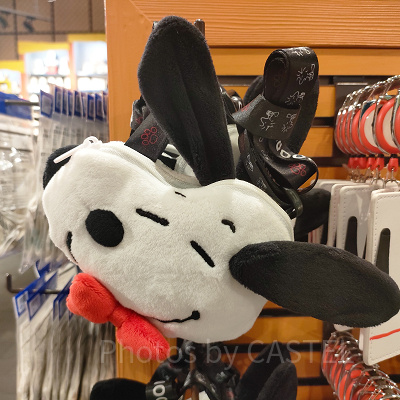 スヌーピーパスケース